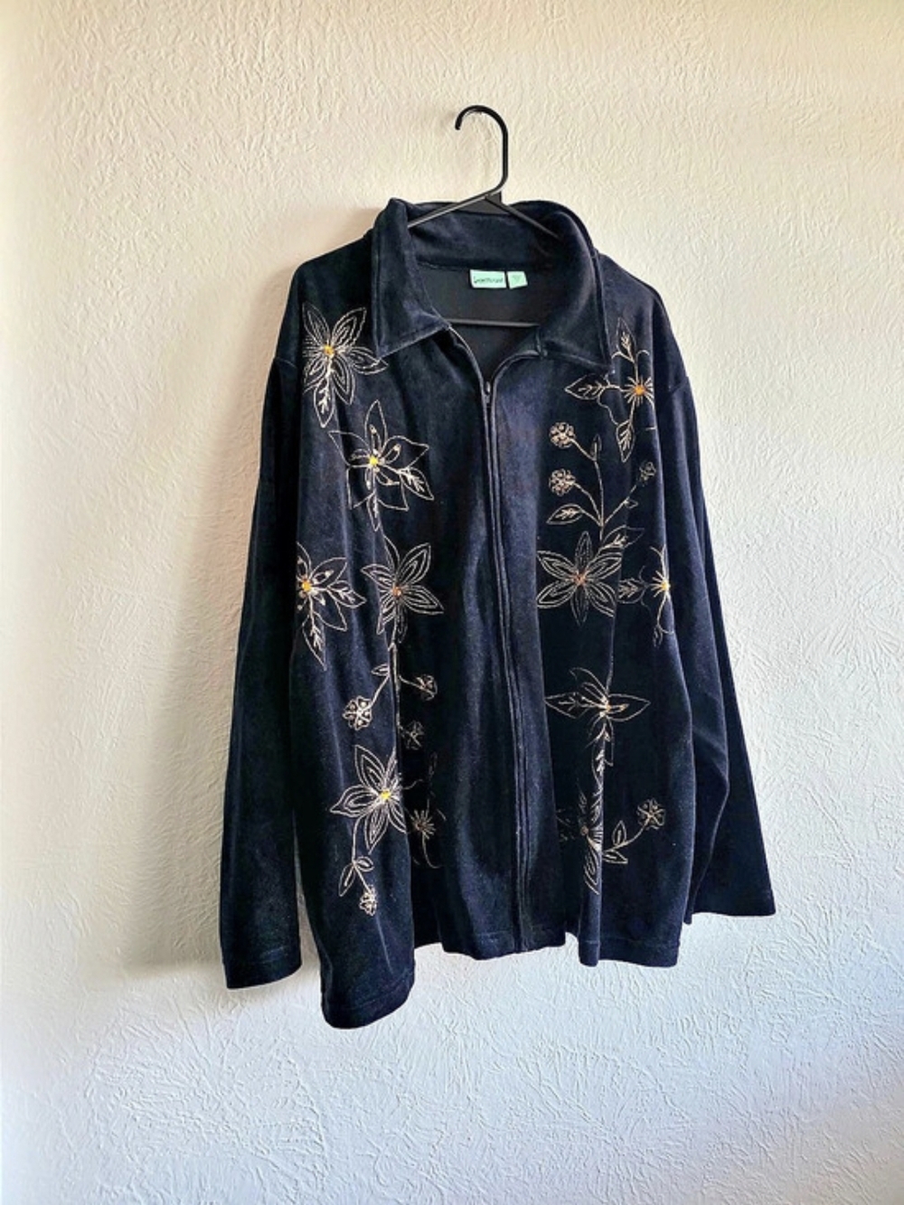 Western Boho Fall Vibes Sarah Morgan Floral Zip Jacket in Black Size Medium